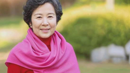女性手心發(fā)熱是怎么回事，女性手心發(fā)熱原因解析與調(diào)理方法探討