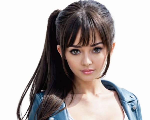 額頭凸適合什么劉海，額頭凸的完美修飾：5款拯救發(fā)際線的劉海指南